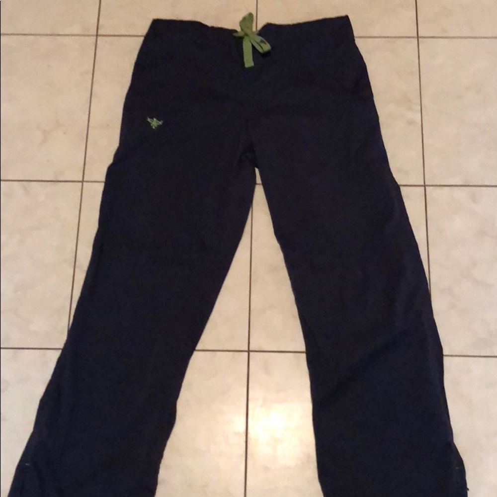 Med couture scrub pants